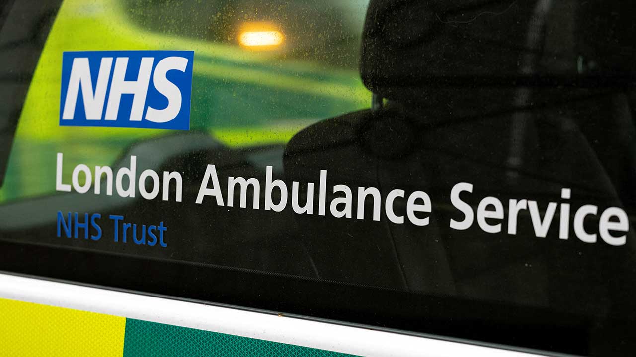 러시아 추정 해커단체에 영국 의료시스템 해킹 당해