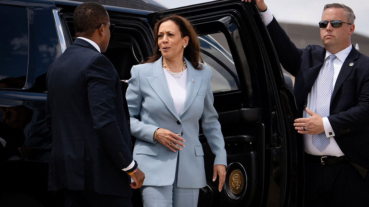 로이터 "해리스, 트럼프에 오차 범위 내 앞서‥43% vs 42%"