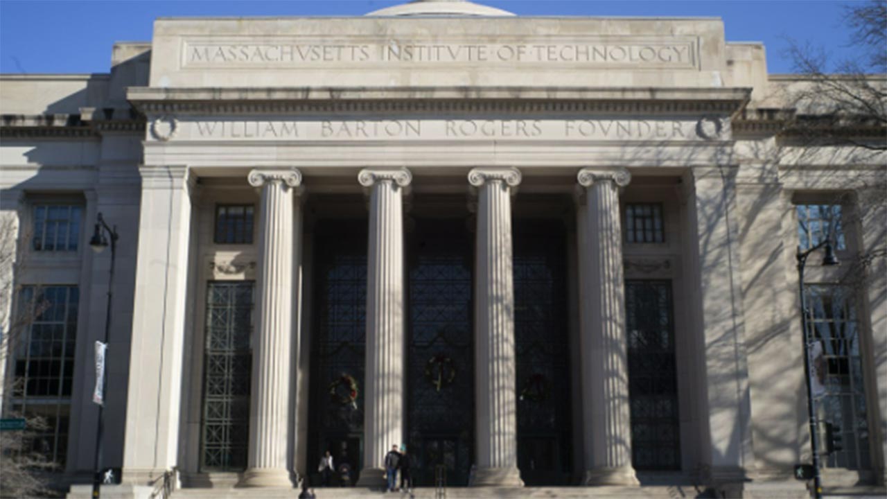 美 대입 '소수인종 우대' 없애니‥MIT 신입생 절반이 아시아계