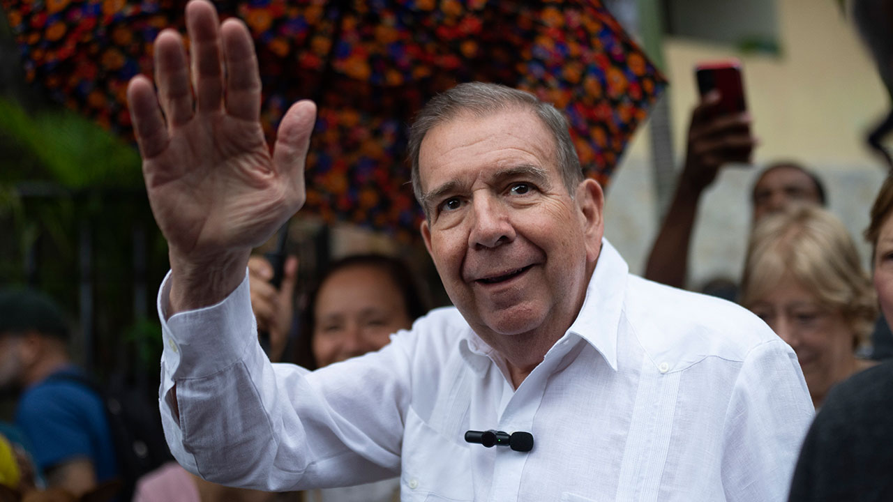 베네수엘라 야권 지도자, 스페인 망명‥"외부에서 싸울 것"