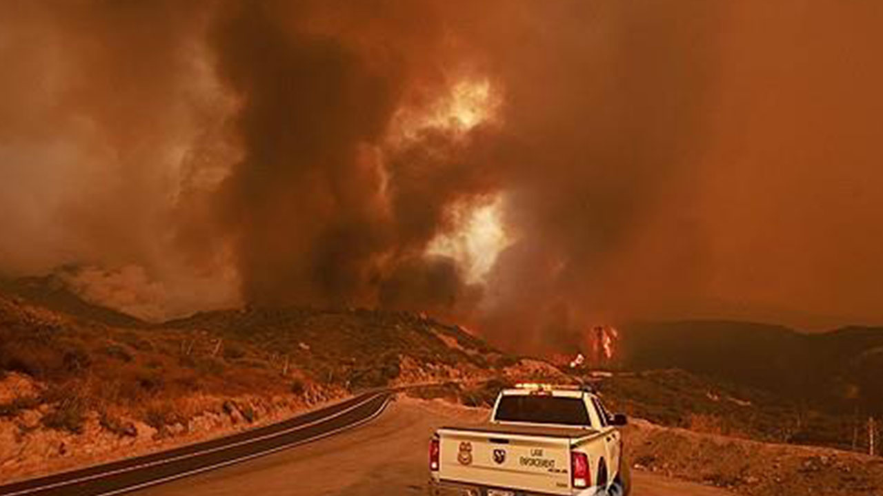 캘리포니아 남부 산불 확산‥1만 명 이상 주민 대피령