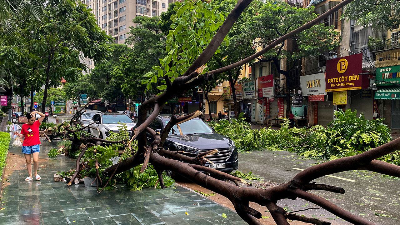 베트남, 280여명 사망한 태풍 야기로 "성장률 0.15%p 감소"