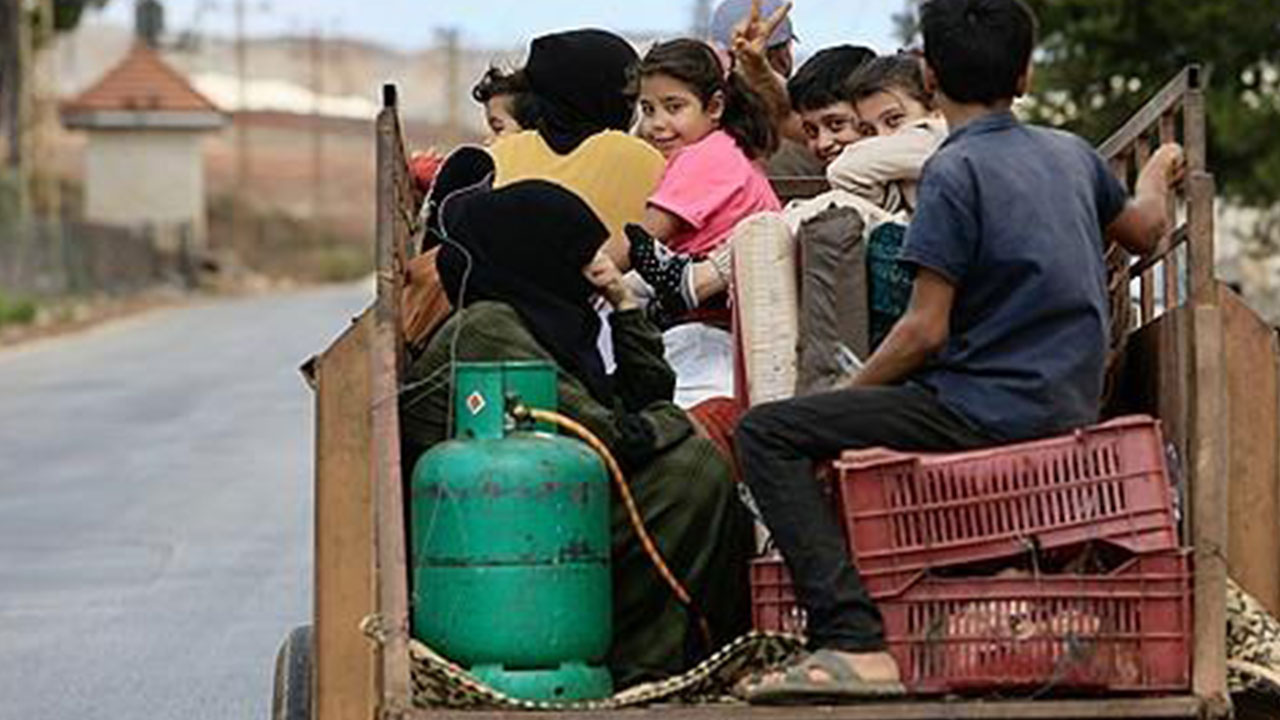 올 상반기 유럽 망명신청자 51만명‥시리아 난민 14%