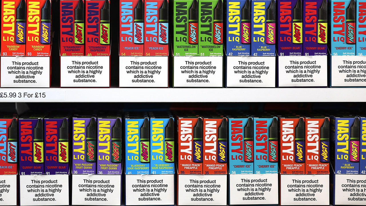 유럽연합, 27개 전회원국에 실외흡연금지·전자담배 규제 권고