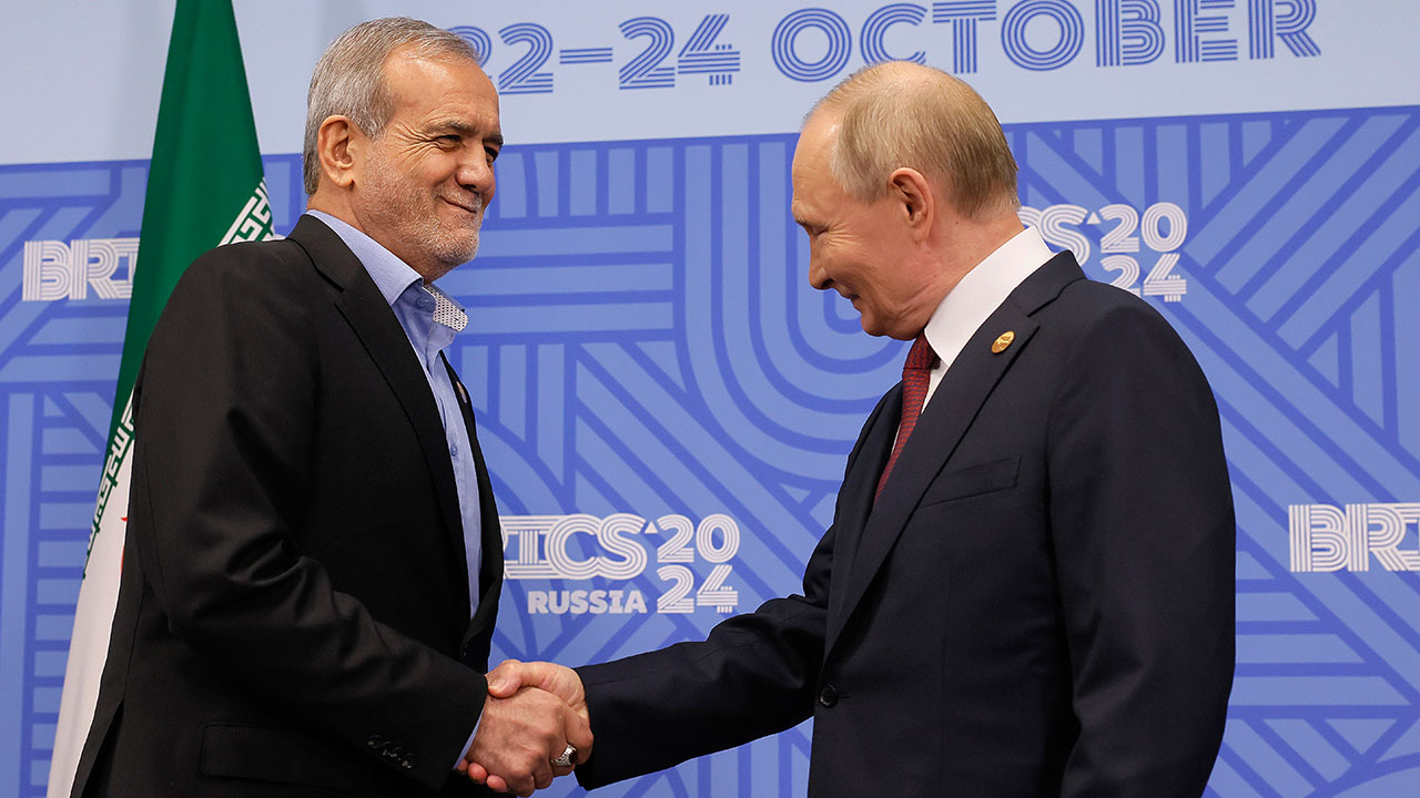 이란 대통령, 푸틴에 "미국 제재 함께 무력화할 수 있어"