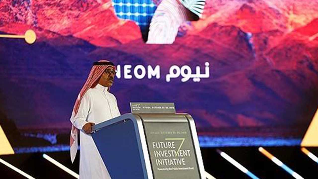 사우디 '네옴 시티' 책임자 돌연 교체‥계획 지연 속 핵심성과 미달