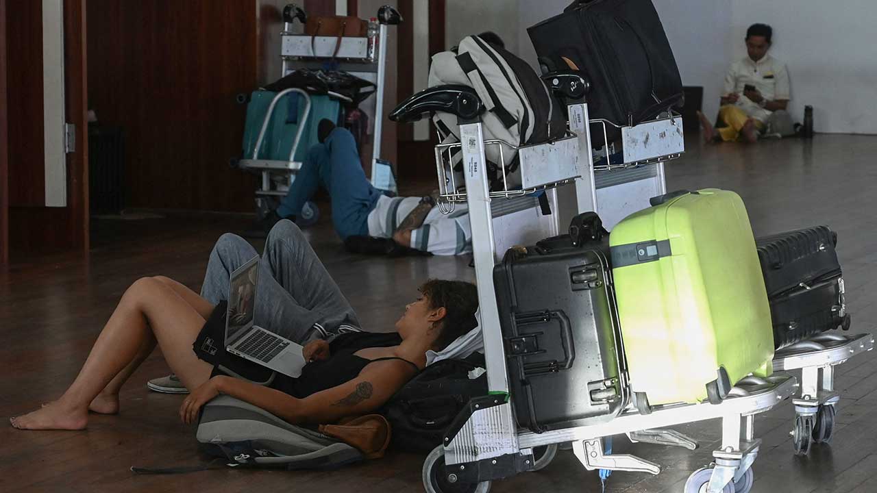 화산 폭발에 줄줄이 취소됐던 인니 발리 항공편 운항 재개