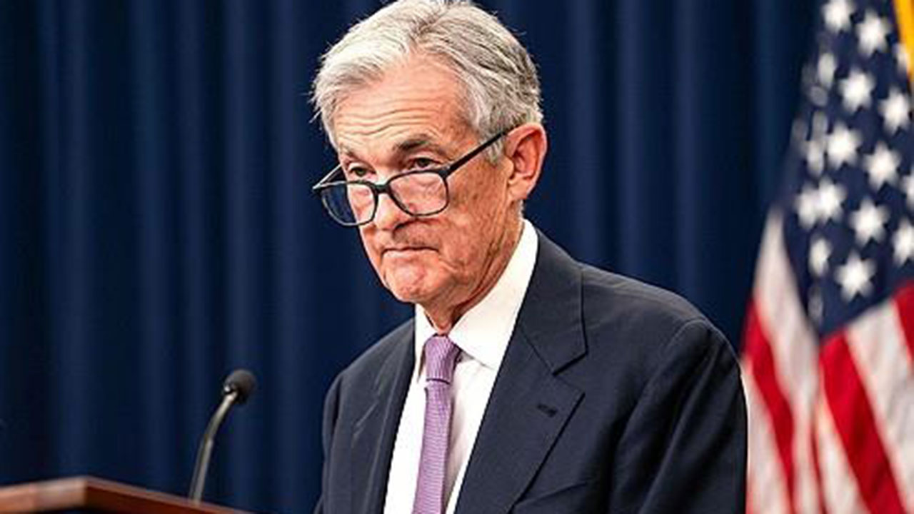 파월 연준의장 "인플레 안정적 둔화‥금리인하 천천히, 신중히"