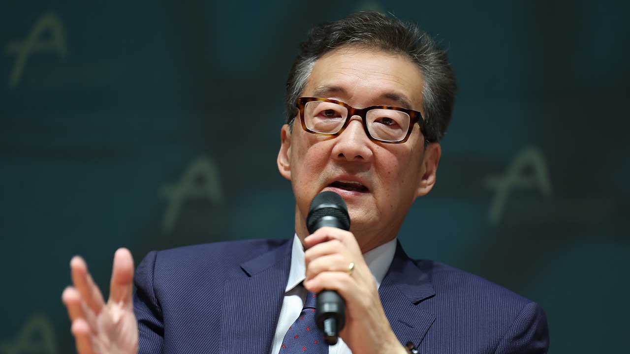 빅터 차 "계엄 사태로 한국 민주주의 불확실성 빠져"