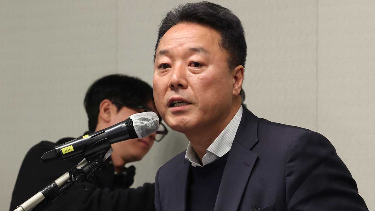 제주항공 "이르면 다음 주 국내선부터 운항 감축"