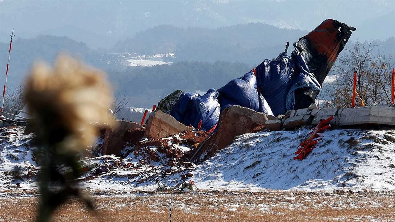 국토부·유가족 "사고 공식 명칭은 '제주항공 여객기 참사'"