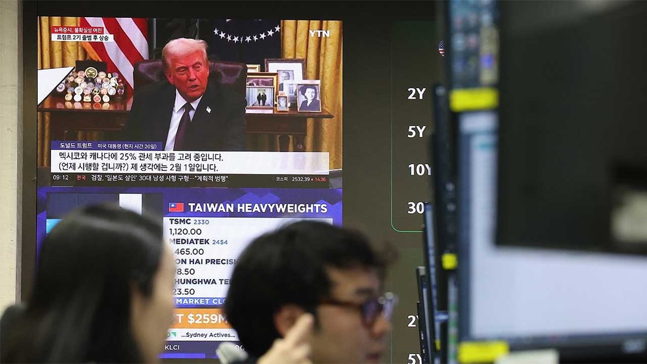 기아 "트럼프 멕시코 관세 부과 시 미국 대신 캐나다로 더 선적 검토"