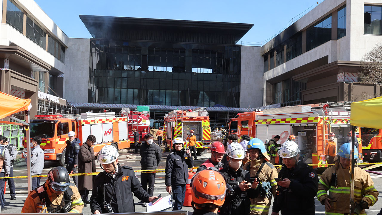 노동부, 부산 공사장 화재 참사에 전국 공사현장 1천 곳 긴급점검