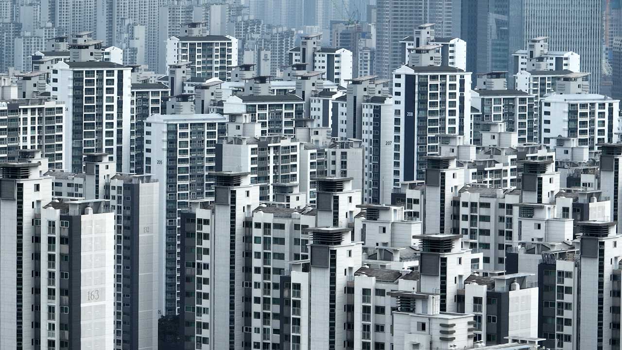 연초 집값 상승 기대 높아지자 주택연금 가입 반토막