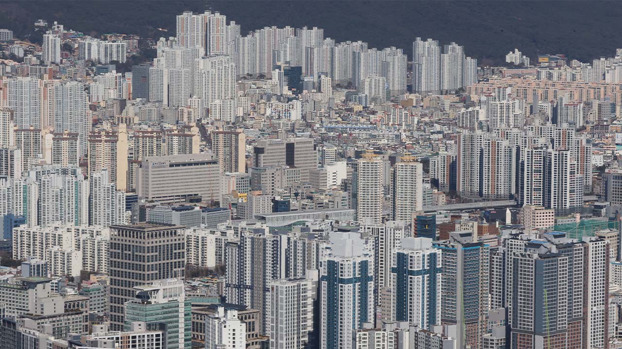 연초 집값 상승 기대 높아지자 주택연금 가입 반 토막