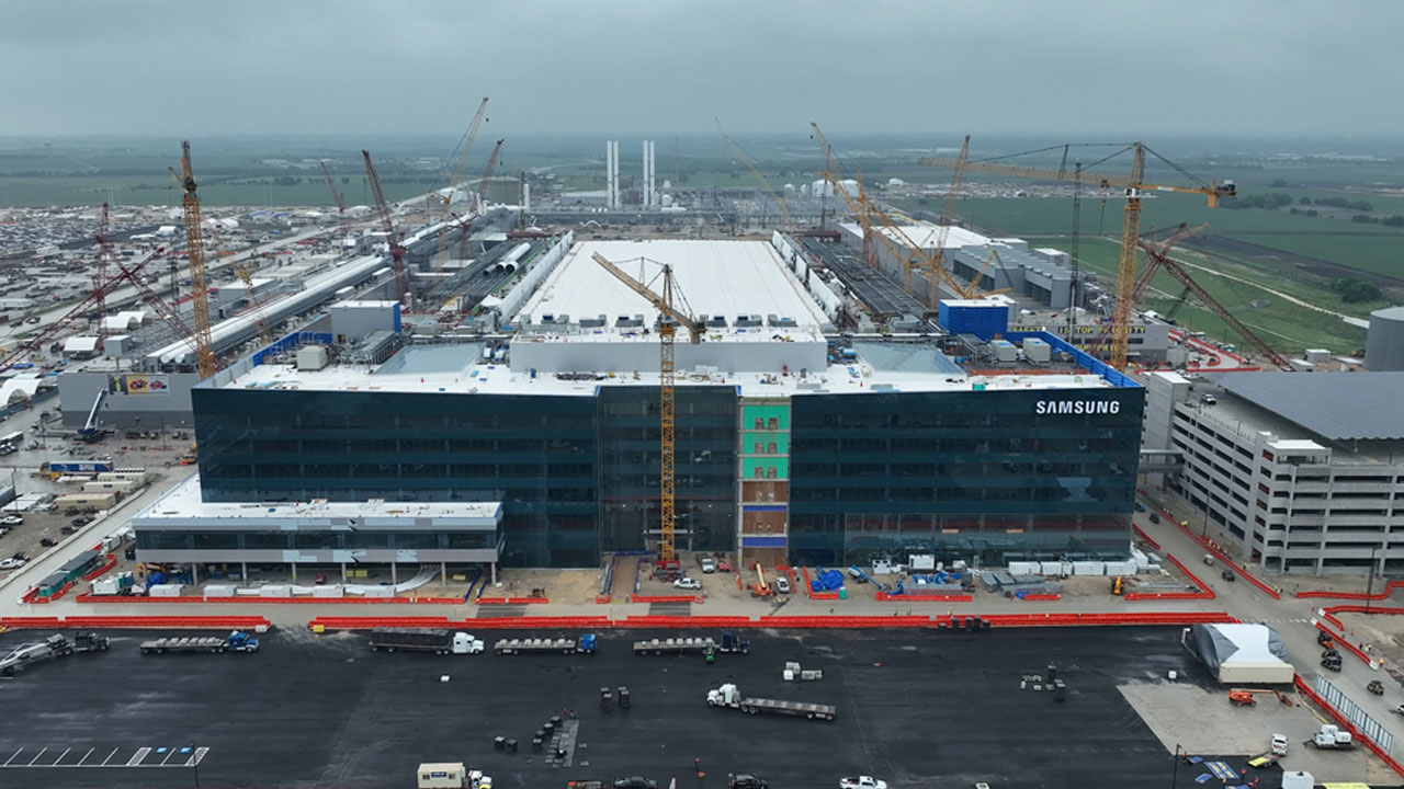 반도체 생산 13.3% ↑, 3월 생산 0.9% 증가‥건설·내수는 부진