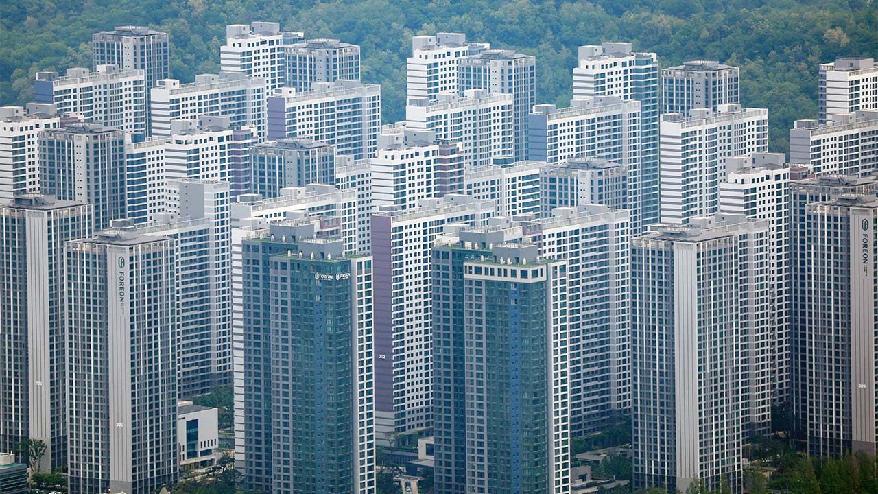 "스트레스 DSR 1단계 적용 후 아파트 거래 양극화 심화"