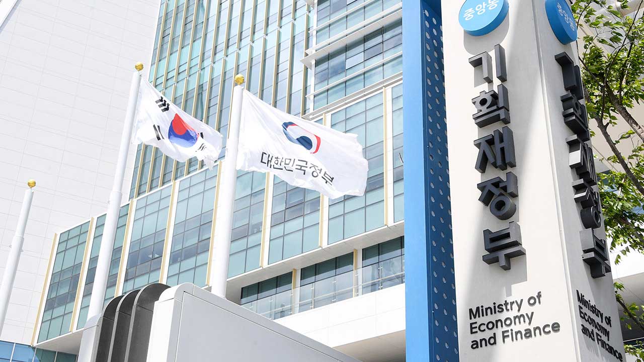 4월 국세수입 법인세 증가로 전년보다 8조 원 늘어난 48.9조원 기록