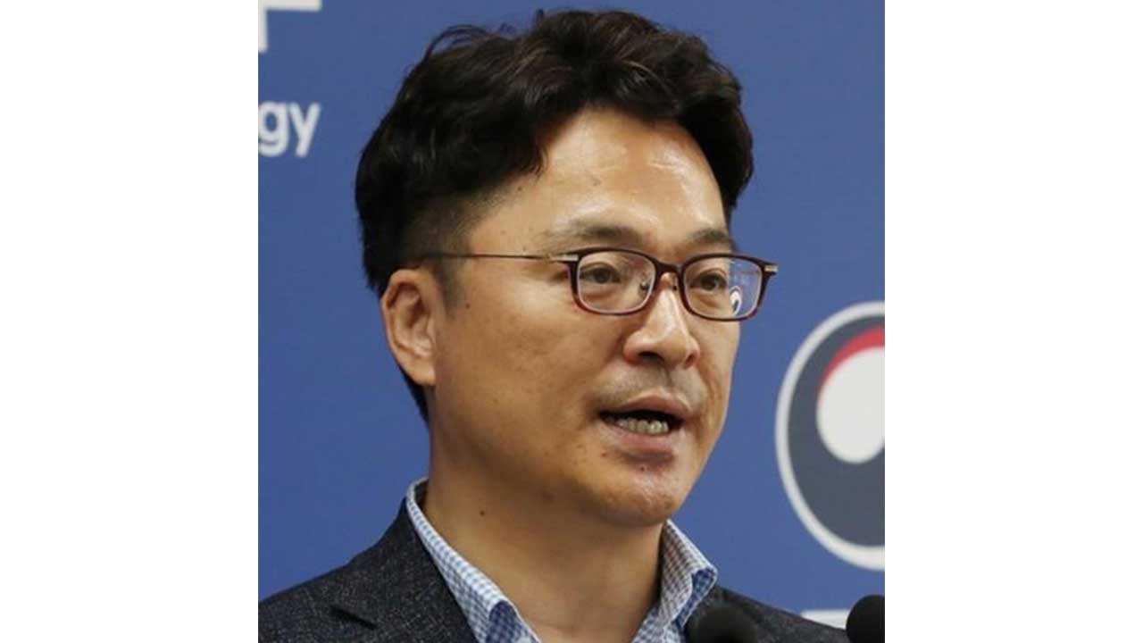 문신학 신임 산업1차관 "위기의 한국경제‥공격적·창의적 산업정책 펼칠 것"