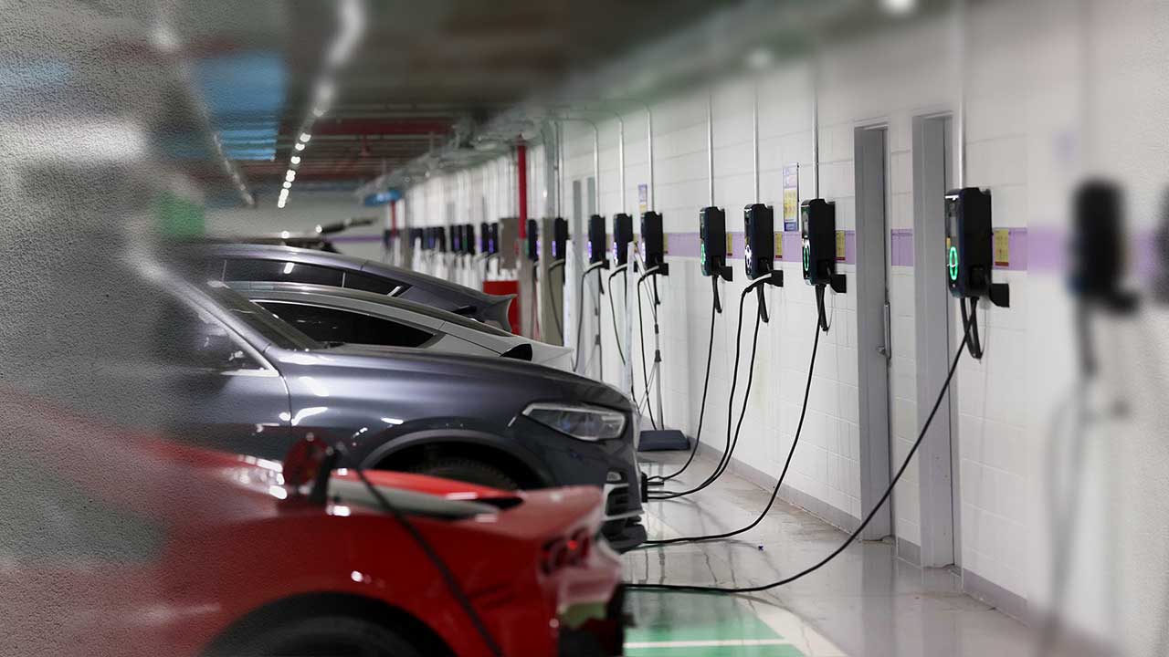 5월 친환경차 내수 판매 51%, 내연차 첫 추월