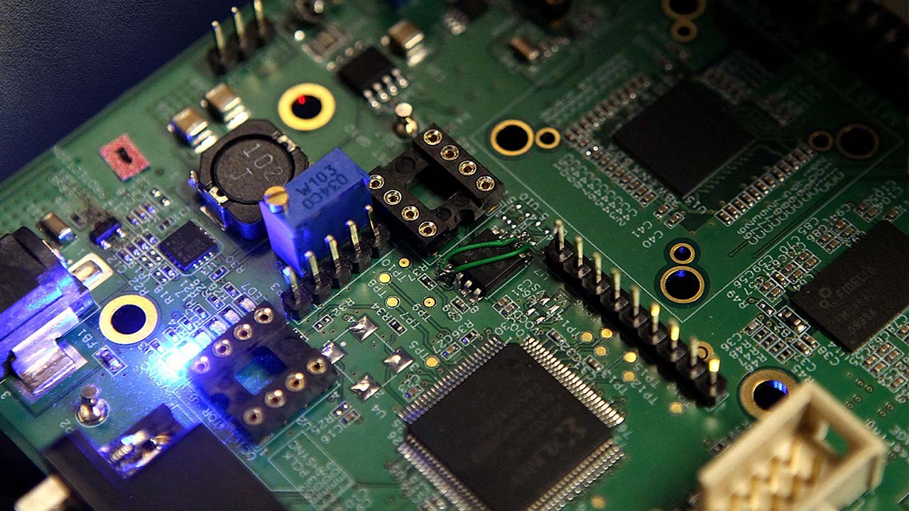 수출 한 달 만에 4.3% 증가세로 회복‥반도체 수출 사상 최대