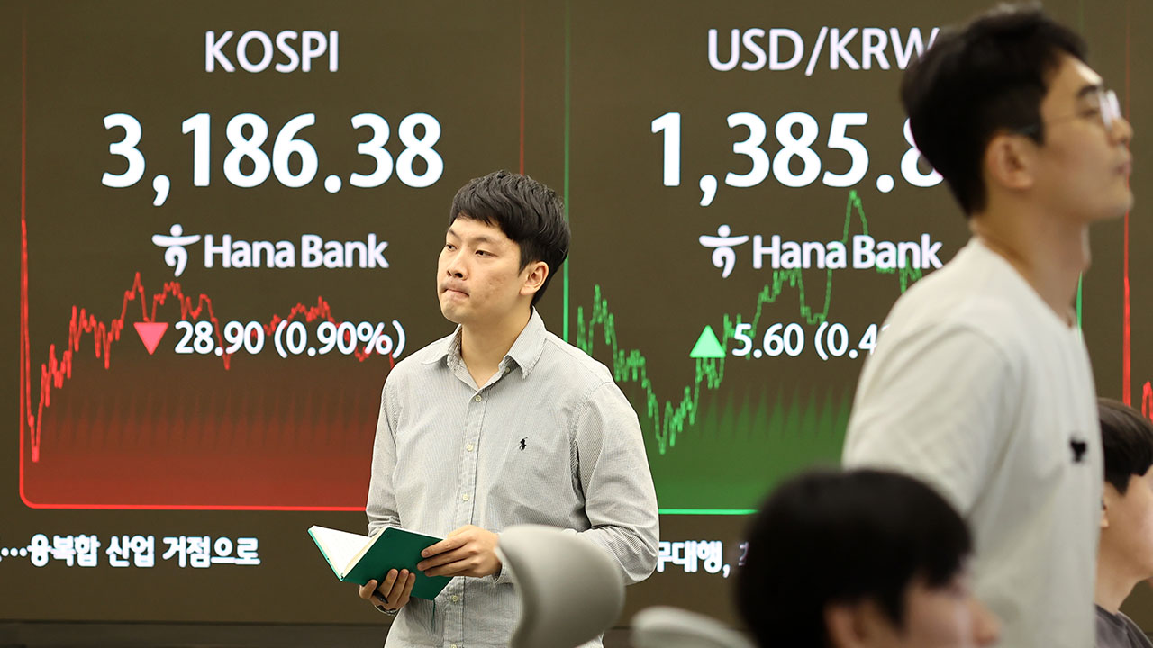 환율, 1,385.7원 마감‥미국 금리인하 기대 약화에 5.5원 상승