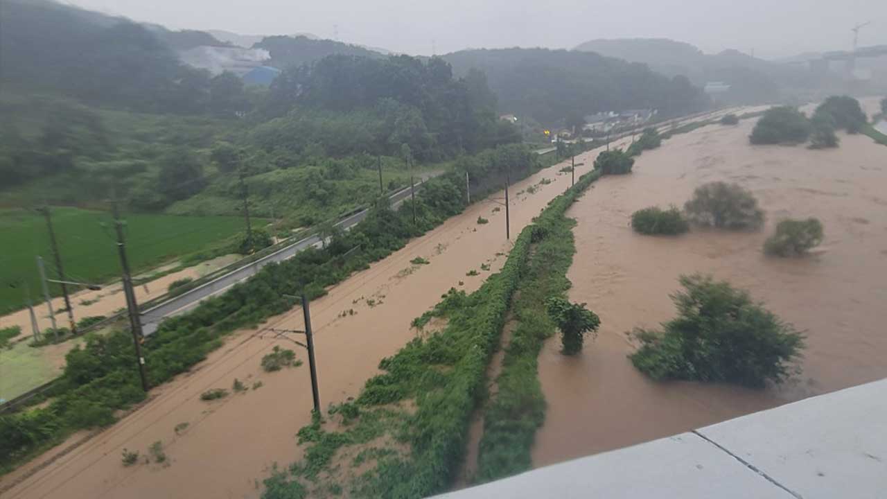 폭우로 열차 76개 운행 중지‥국토부 "안전관리 만전"