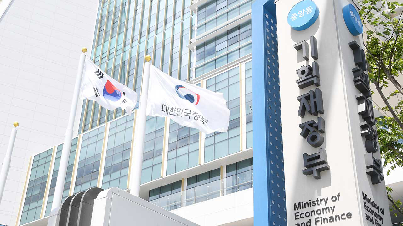 ADB, 올해 한국 성장률 전망 1.5→0.8% 하향‥"수출 위축"