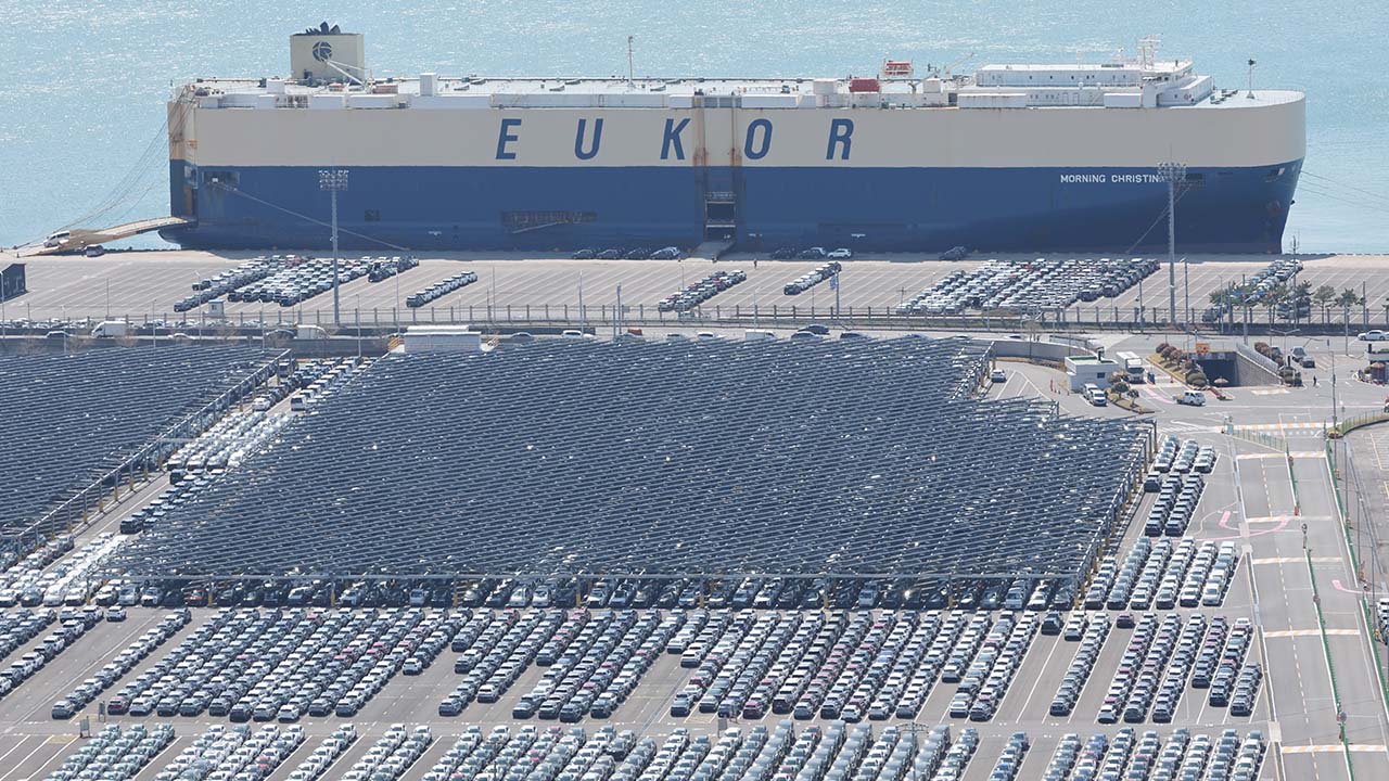 10월 대미 자동차 수출액 29% 감소‥8개월 연속 감소세