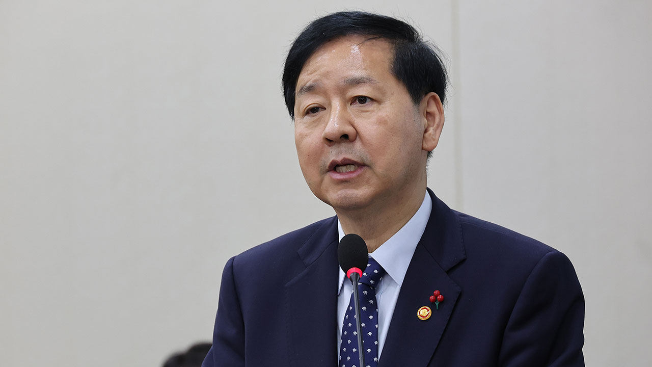 정부, 휴일 긴급협의‥국민연금 외환스와프 연장 협의 개시