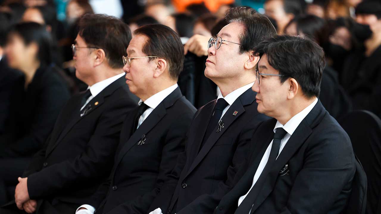 여야, 제주항공 참사 추모식 참석 "철저 진상규명‥비극 막을 것"