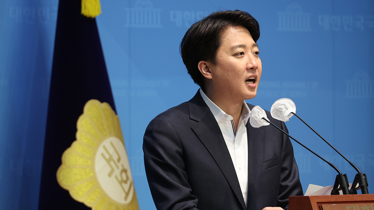 이준석 "부정선거 음모론 망상, 종지부 찍어야‥황교안·전한길, 무제한 토론하자"