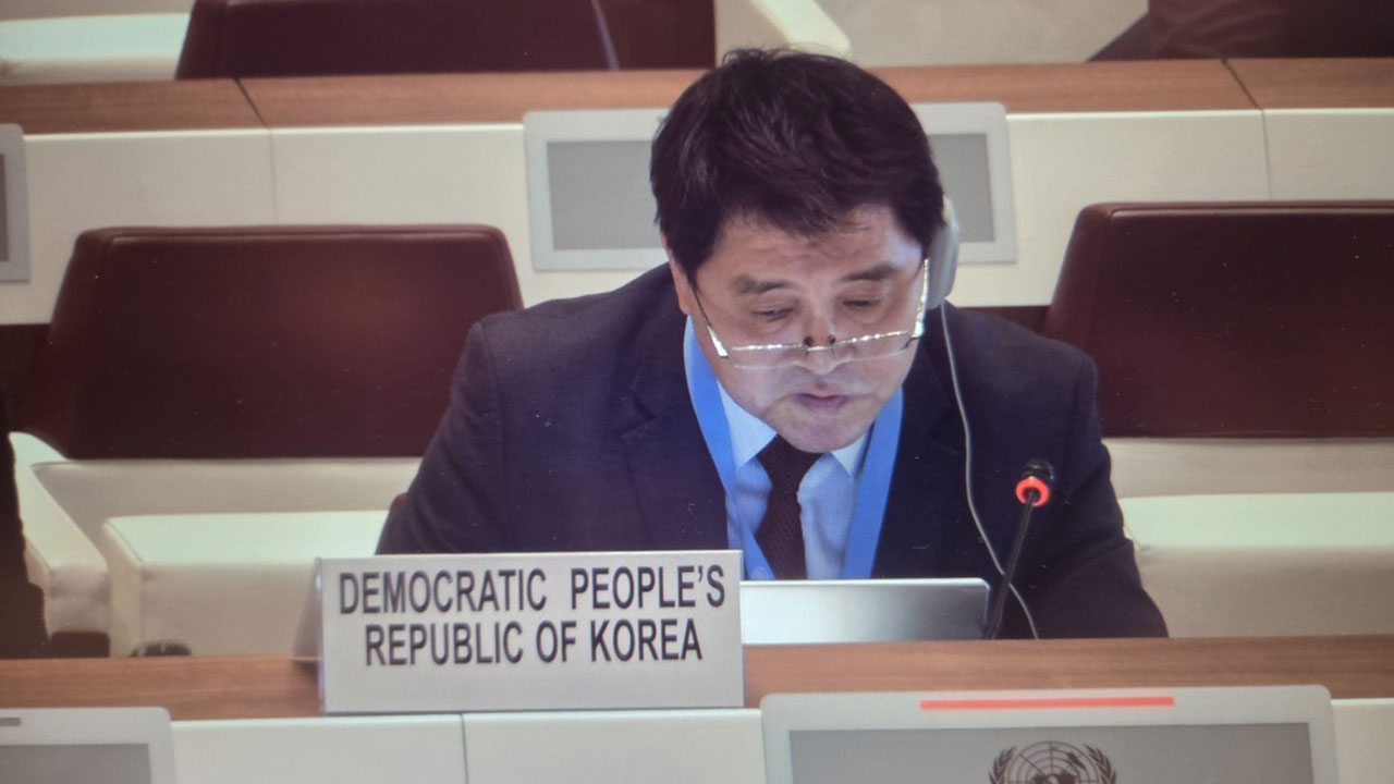 北 "비핵화 구시대적" 반발에 韓 "핵보유국 절대불가"