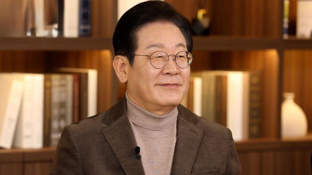 이재명 "모든 국민들이 무료로 생성형 AI 쓸 기회 만들어야"