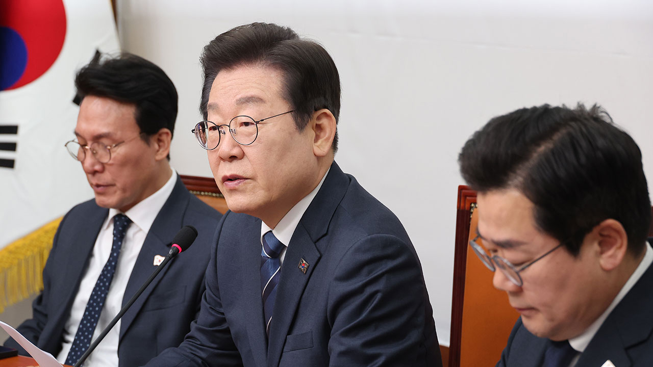 이재명 "민감국가 지정, 윤석열 핵무장 의지 드러냈기 때문"