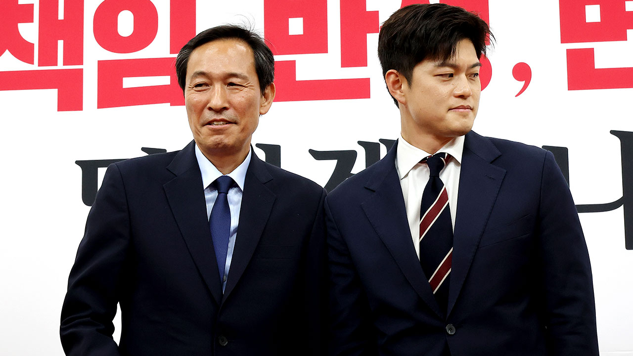 김용태 "법 위에 선 권력 오래 못 가"‥우상호 "여과 없이 전달할 것"