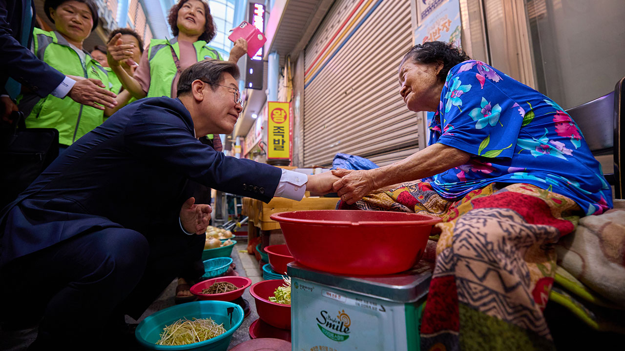 이재명 대통령 "코스피 3천에 기뻐하는 모습 봐‥체감할 수 있는 변화 만들 것"