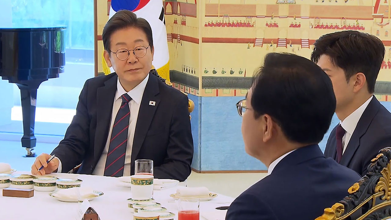 이재명 대통령, 김민석 겨냥 문제 제기에 "본인 해명 지켜봐야"