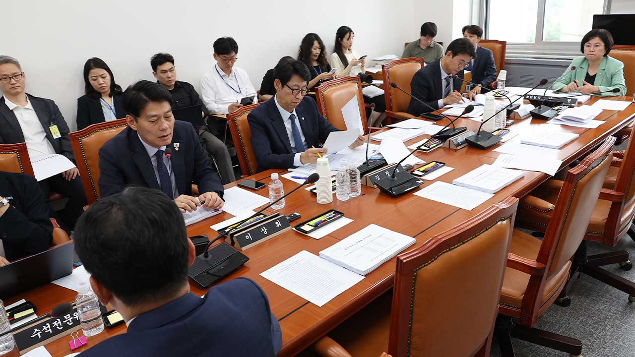 '방송3법' 국회 과방위 소위 민주당 주도로 처리‥야당 불참