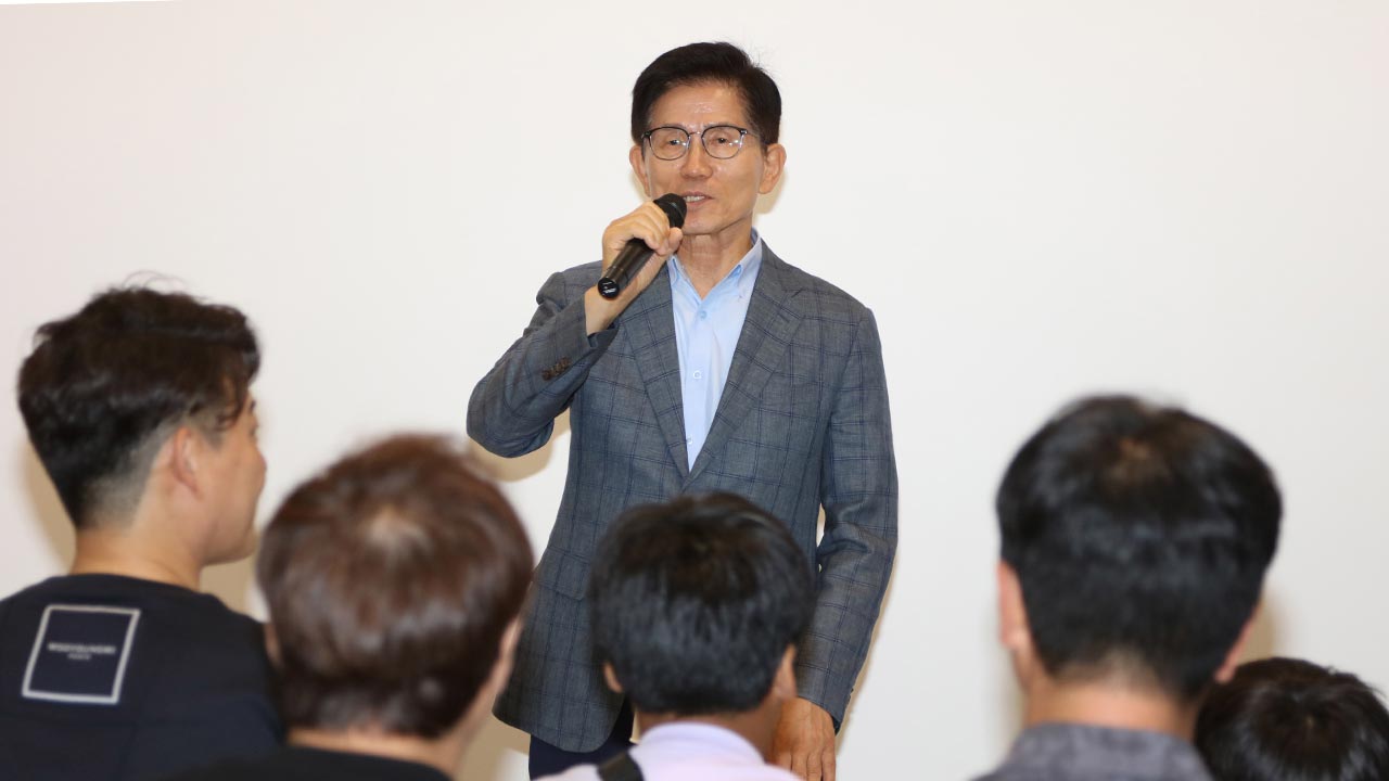 김문수 "국민의힘, 할 일 하고 있나‥당권 도전, 추후 밝힐 것"