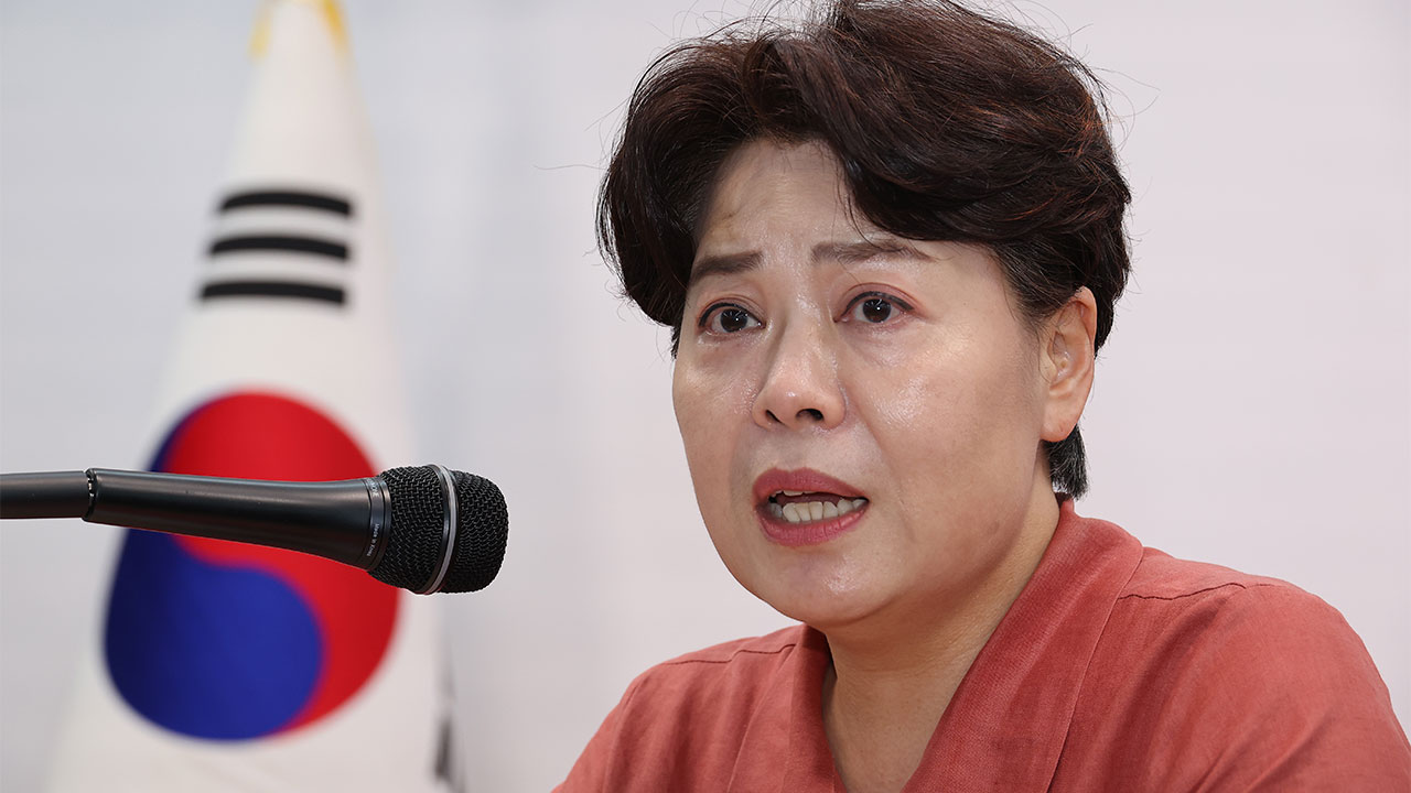 윤희숙 "사과하지 않는 이들이 인적쇄신 0순위‥당 떠나야"