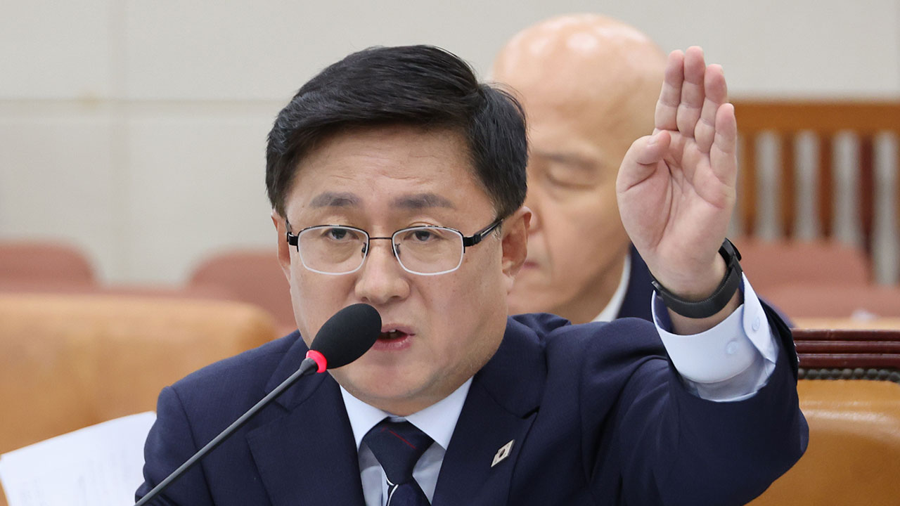 김성환 환경부 장관 후보자 "신규 원전 불가피..석탄·화력 발전은 퇴출해야"