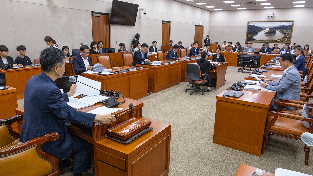 농안법, 국회 농해수위 전체회의 통과‥"다음 달 본회의 통과 방침"
