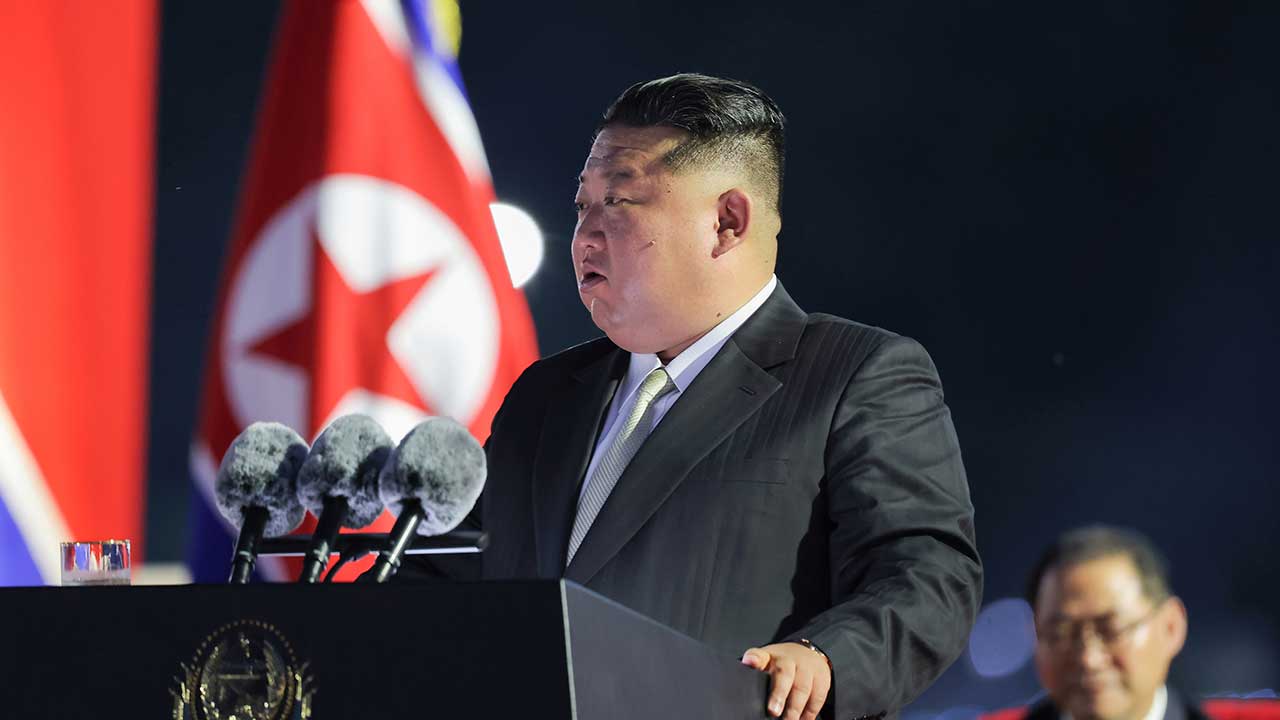 김정은 "북러, 역사에 전무한 동맹"‥푸틴과 광복절 축전