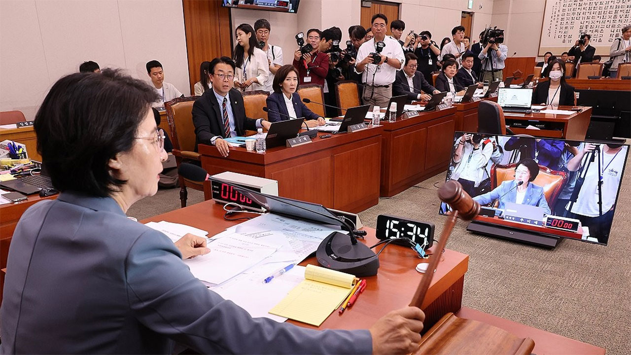 정부조직법 개정안·방송미디어통신위 설치법 법사위 통과‥내일 본회의 상정될 듯