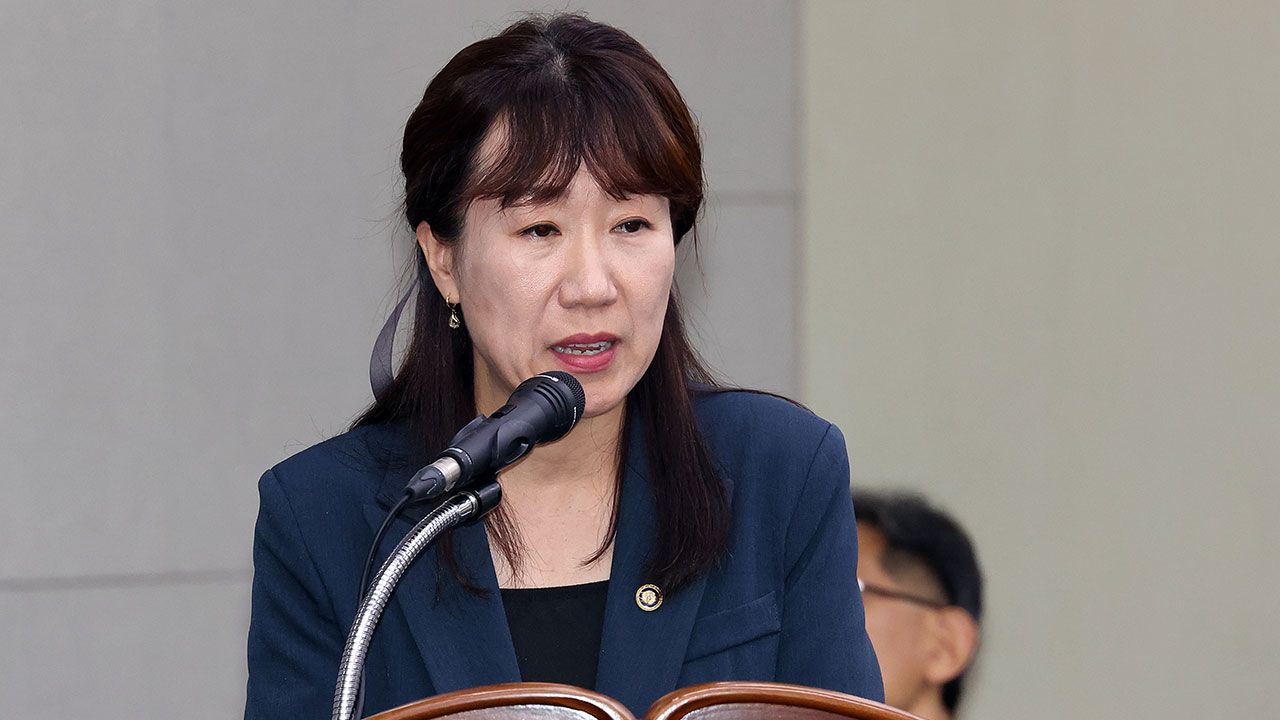 보훈차관 "8명 중 4명이면 유공자 많이 된 거 아닌가" 발언 사과