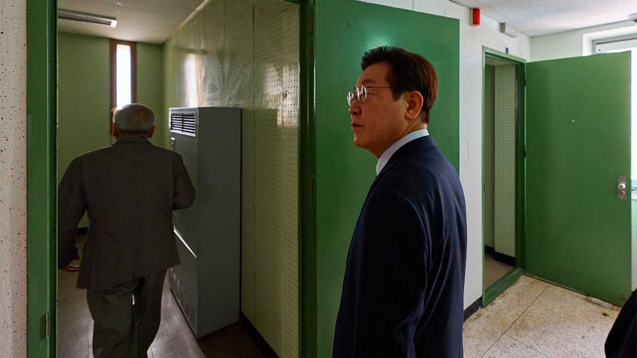 이 대통령, '경찰의 날' 남영동 대공분실 방문‥"오욕 역사 되풀이 안 돼야"