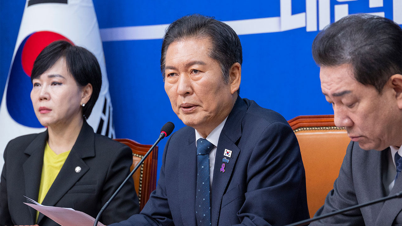 정청래 "대선 개입 조희대 대법원장, 거취 결단이 명예 지키는 길"