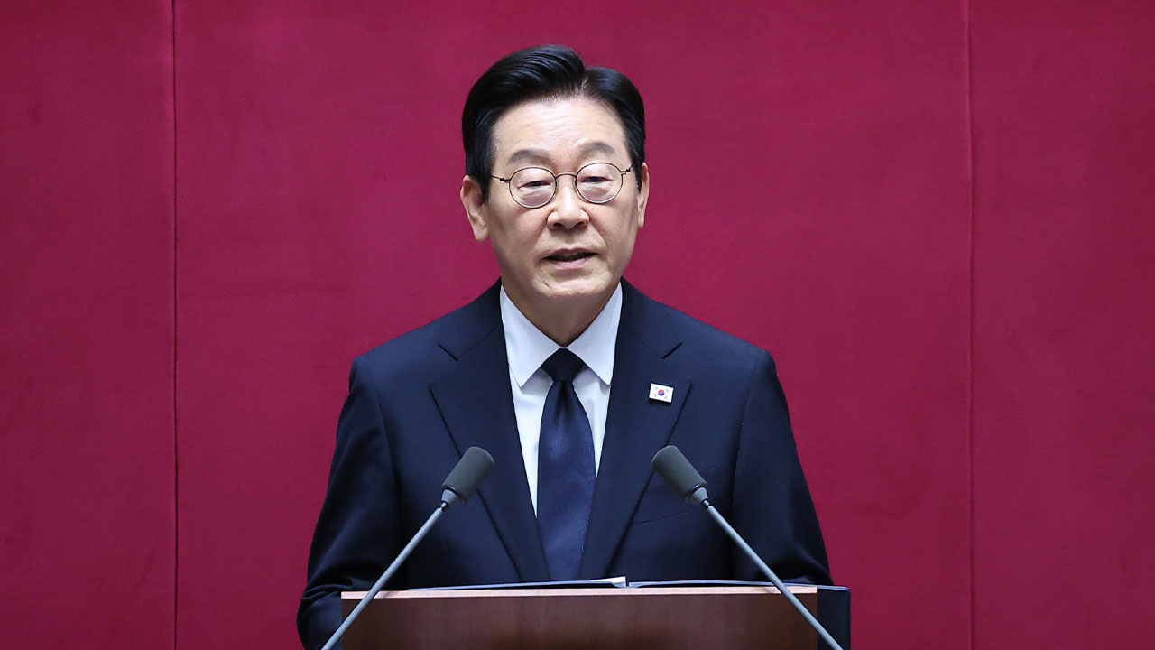 이 대통령 "최악 상황에서 최선 결과 위해 영혼까지 갈아 넣어"