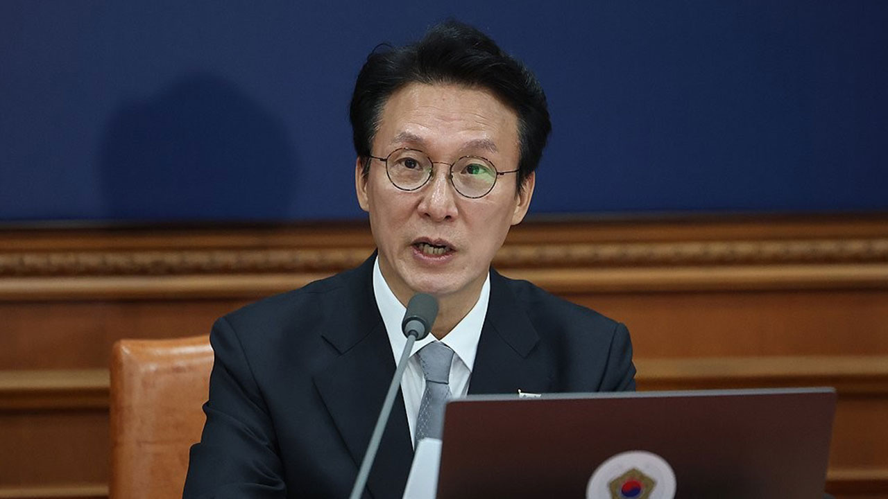 이 대통령 "신안 여객선 좌초, 신속 수습 및 구조현황 공개" 지시